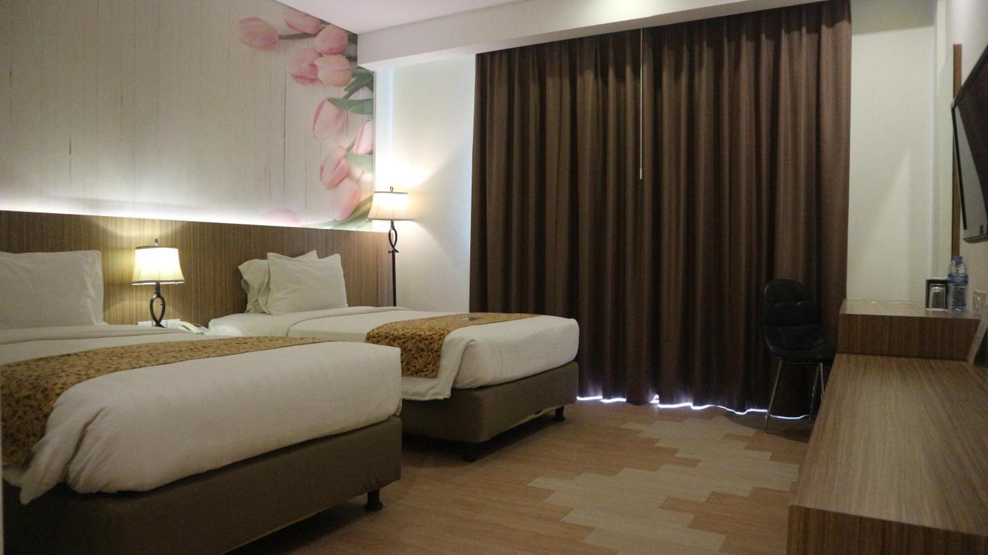 Hotel Golden Tulip Essential Belitung Tanjung Pandan Exterior foto
